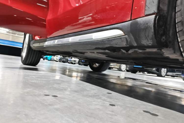 Used Mercedes-Benz GLA 2017 GLA 200 Sport Edition Right Side Sill
