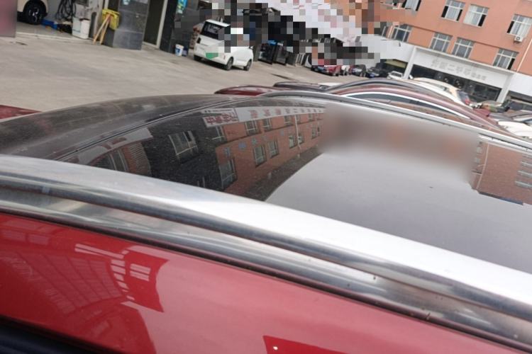Used Mercedes-Benz GLA 2017 GLA 200 Fashion Model Roof