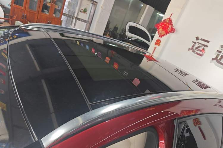 Used Mercedes-Benz GLA 2017 GLA 200 Fashion Model Roof