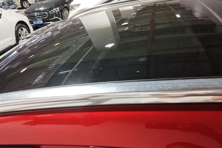 Used Mercedes-Benz GLA 2017 GLA 200 Fashion Model Roof