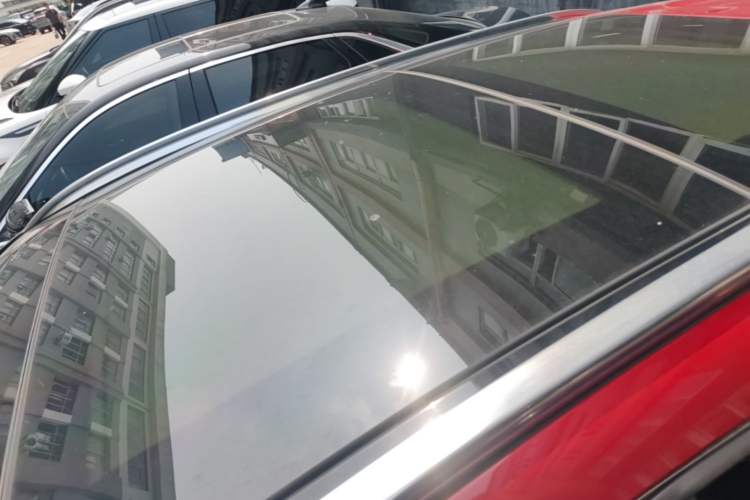 Used Mercedes-Benz GLA 2017 GLA 220 4MATIC Fashion Model Roof