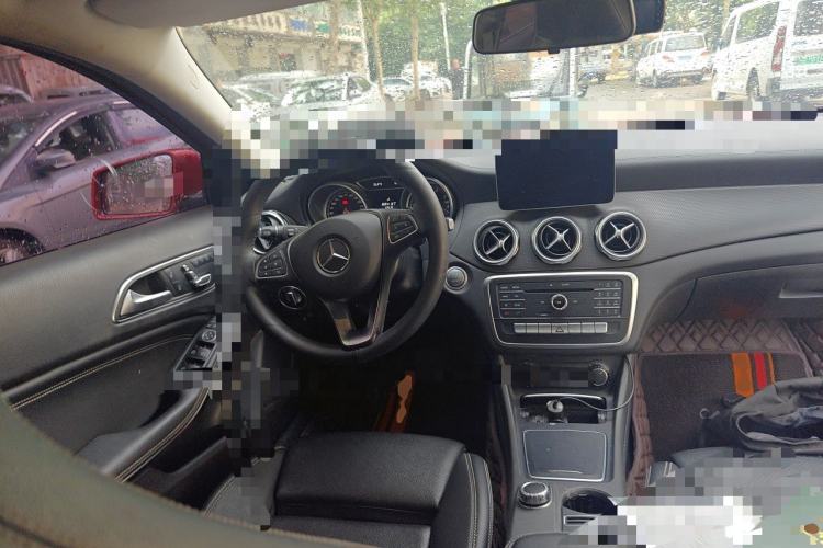 Used Mercedes-Benz GLA 2017 GLA 200 Fashion Model Steering Wheel