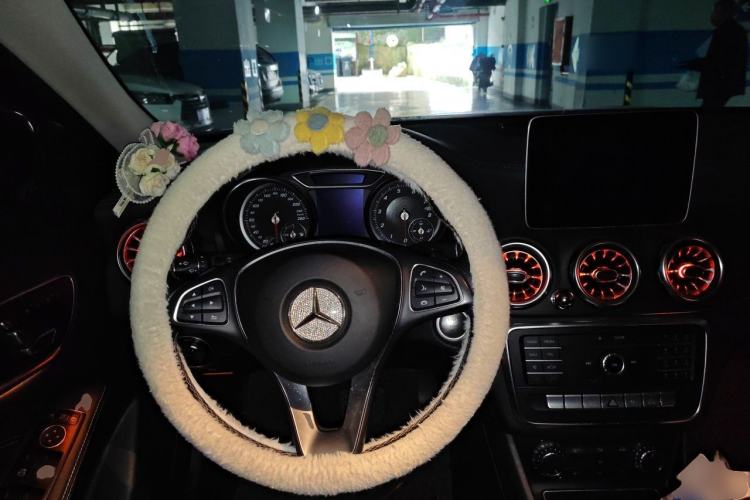 Used Mercedes-Benz GLA 2017 GLA 200 Fashion Model Steering Wheel