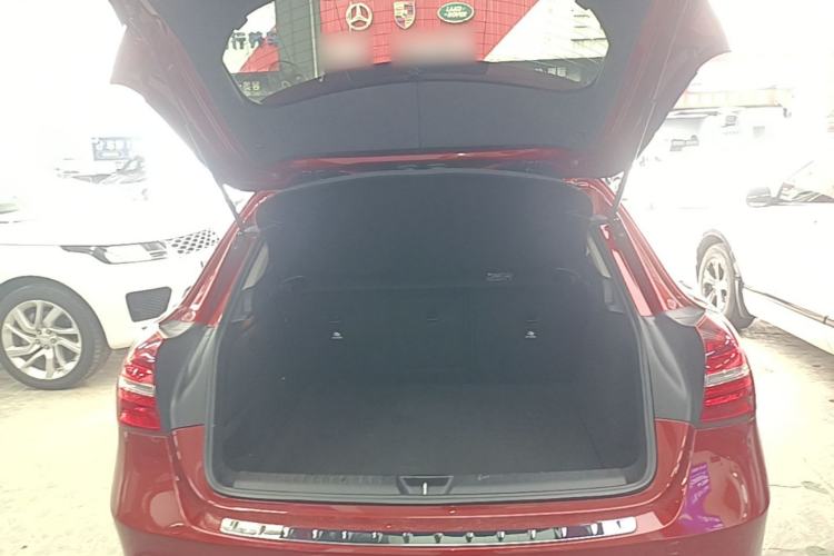 Used Mercedes-Benz GLA 2017 GLA 200 Fashion Model Trunk