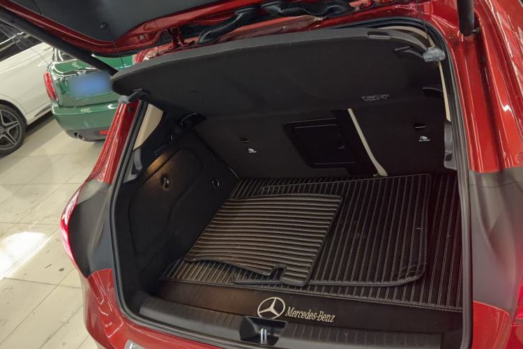 Used Mercedes-Benz GLA 2017 GLA 220 4MATIC Luxury Model Trunk