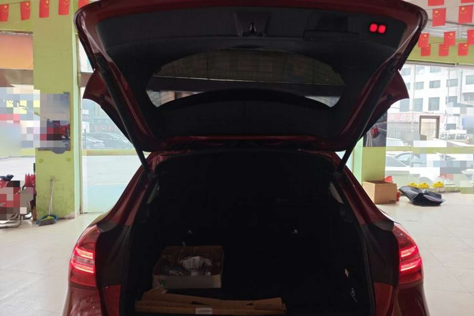 Used Mercedes-Benz GLA 2017 GLA 200 Fashion Model Trunk