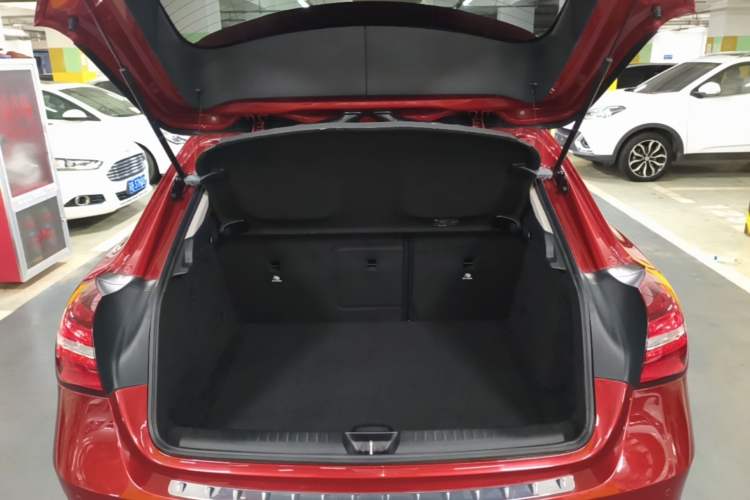 Used Mercedes-Benz GLA 2017 GLA 200 Sport Edition Trunk
