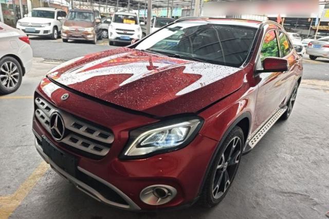 Used Mercedes-Benz GLA 2017 GLA 220 4MATIC Fashion Model