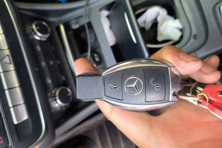 Used Mercedes-Benz GLA 2017 GLA 200 Fashion Model Vehicle Key