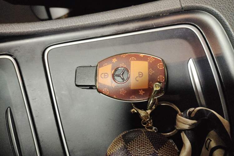 Used Mercedes-Benz GLA 2017 GLA 200 Sport Edition Vehicle Key