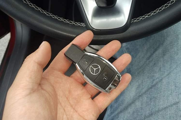 Used Mercedes-Benz GLA 2017 GLA 220 4MATIC Fashion Model Vehicle Key