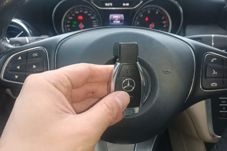 Used Mercedes-Benz GLA 2017 GLA 200 Sport Edition Vehicle Key