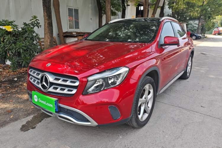 Used Mercedes-Benz GLA 2017 GLA 200 Sport Edition Guazi used car, China used car export, Used car for sale, Used Mercedes-Benz cars, Cheapest cars for sale