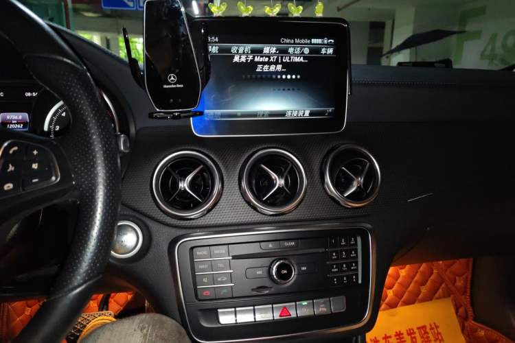 Used Mercedes-Benz GLA 2017 GLA 200 Fashion Model Audio And AC Panel