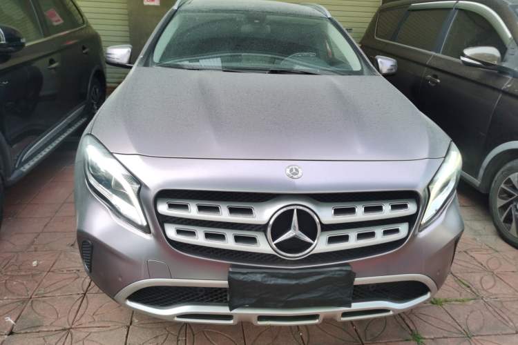 Used Mercedes-Benz GLA 2017 GLA 200 Fashion Model Exterior 1