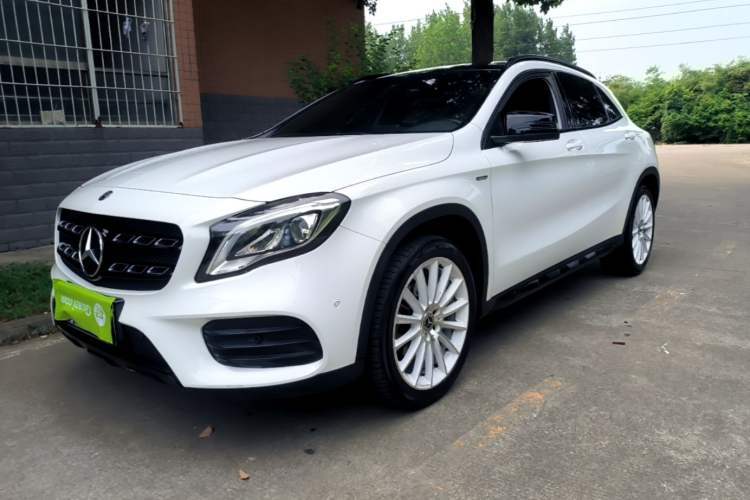 Used Mercedes-Benz GLA 2017 GLA 200 Fashion Model Guazi used car, China used car export, Used car for sale, Used  cars, Cheapest cars for sale