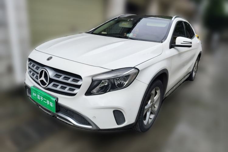 Used Mercedes-Benz GLA 2017 GLA 200 Sport Edition Guazi used car, China used car export, Used car for sale, Used cars, Cheapest cars for sale