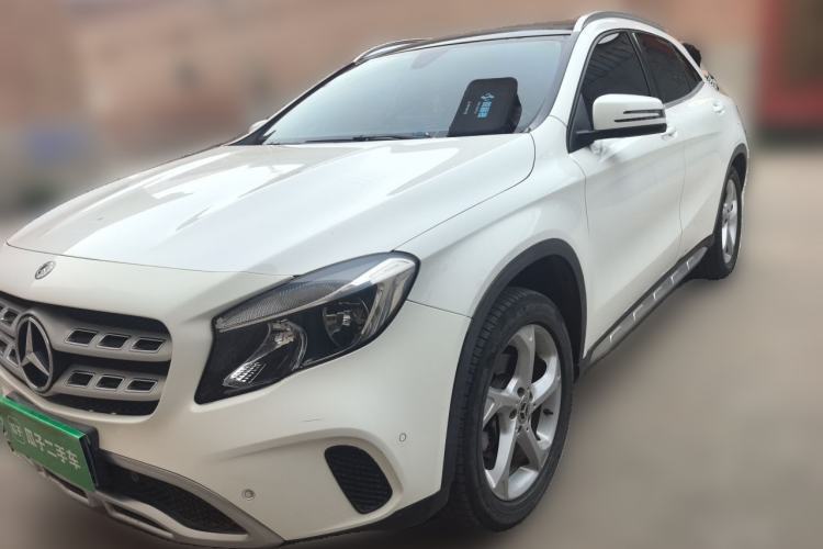 Used Mercedes-Benz GLA 2017 GLA 200 Sport Edition Guazi used car, China used car export, Used car for sale, Used  cars, Cheapest cars for sale