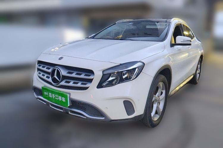 Used Mercedes-Benz GLA 2017 GLA 200 Sport Edition Guazi used car, China used car export, Used car for sale, Used cars, Cheapest cars for sale