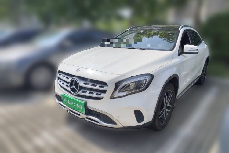 Used Mercedes-Benz GLA 2017 GLA 200 Fashion Model Guazi used car, China used car export, Used car for sale, Used  cars, Cheapest cars for sale