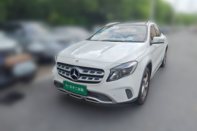 Used Mercedes-Benz GLA 2017 GLA 200 Sport Edition Guazi used car, China used car export, Used car for sale, Used cars, Cheapest cars for sale