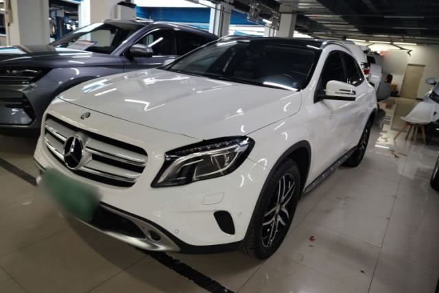 Used Mercedes-Benz GLA 2017 GLA 220 4MATIC Fashion Model