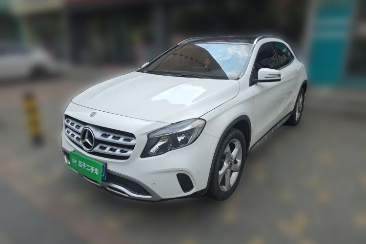 Used Mercedes-Benz GLA 2017 GLA 200 Sport Edition Guazi used car, China used car export, Used car for sale, Used  cars, Cheapest cars for sale