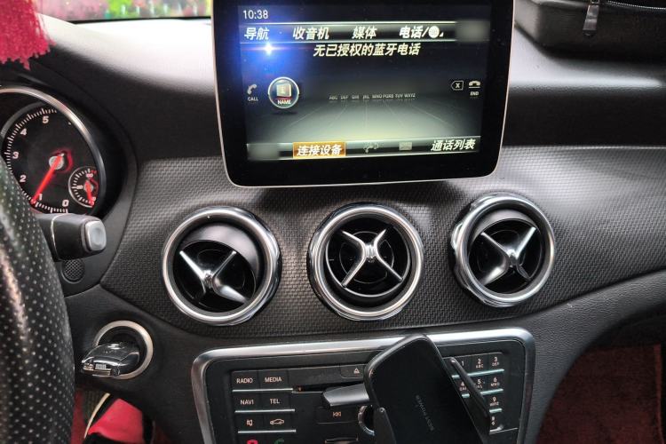Used Mercedes-Benz GLA 2017 GLA 200 Sport Edition Audio And AC Panel