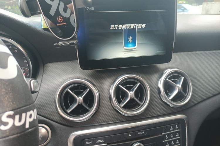 Used Mercedes-Benz GLA 2017 GLA 200 Sport Edition Audio And AC Panel