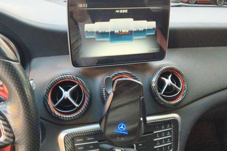 Used Mercedes-Benz GLA 2017 GLA 200 Fashion Model Audio And AC Panel