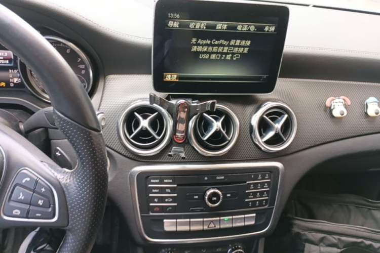 Used Mercedes-Benz GLA 2017 GLA 200 Fashion Model Audio And AC Panel