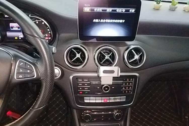 Used Mercedes-Benz GLA 2017 GLA 200 Fashion Model Audio And AC Panel