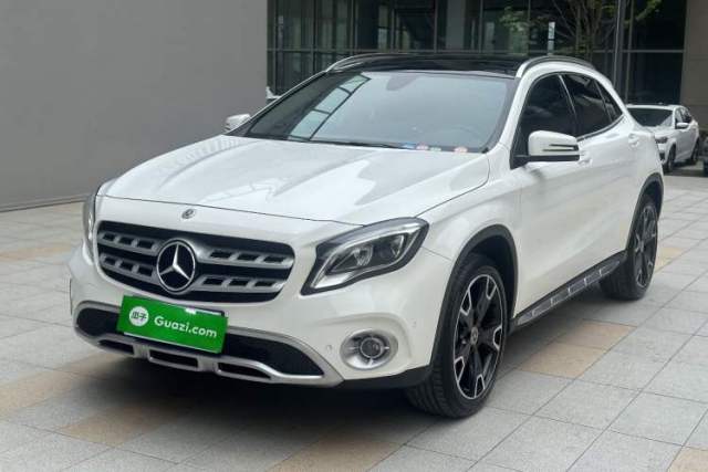 Used Mercedes-Benz GLA 2017 GLA 220 4MATIC Fashion Model