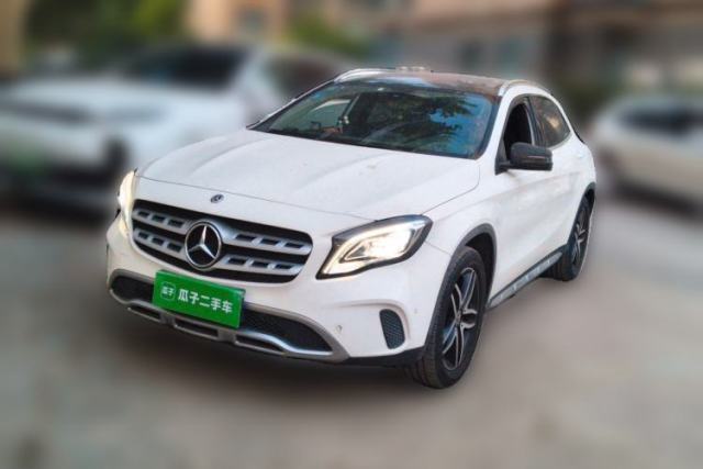 Używany Mercedes-Benz GLA 2017 GLA 200 Fashion Model