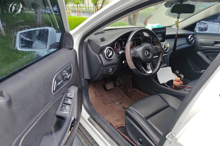 Used Mercedes-Benz GLA 2017 GLA 200 Fashion Model Driver Seat