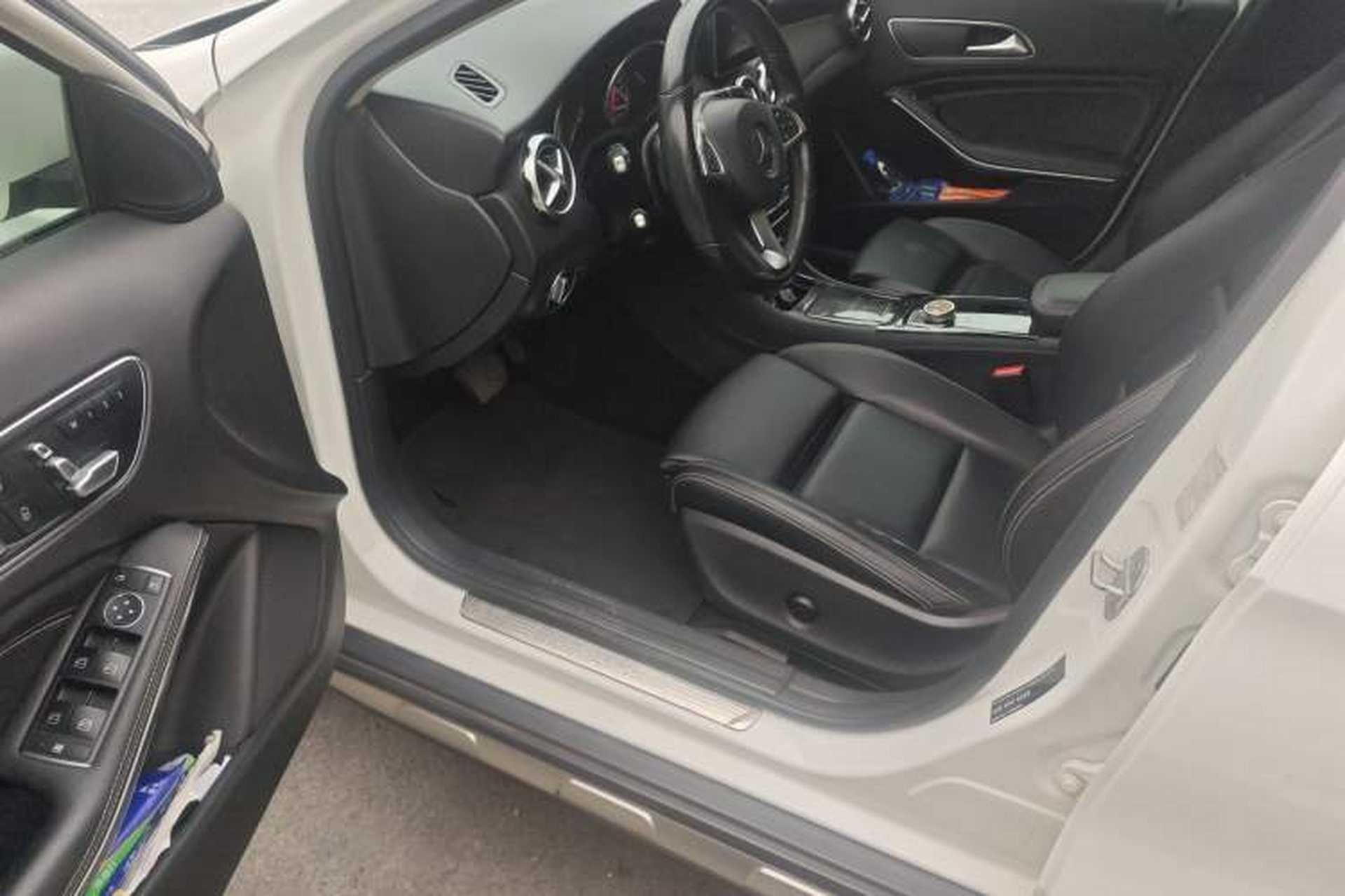 Used Mercedes-Benz GLA 2017 GLA 200 Sport Edition Driver Seat