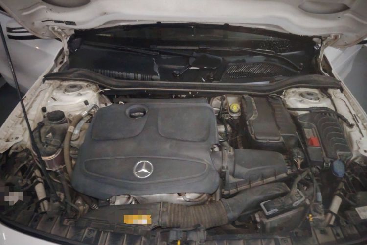 Used Mercedes-Benz GLA 2017 GLA 200 Sport Edition Engine Bay