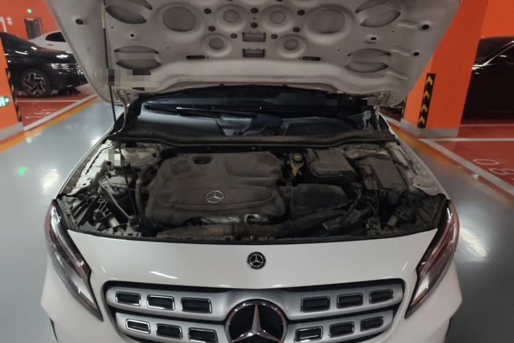 Used Mercedes-Benz GLA 2017 GLA 200 Fashion Model Engine Bay
