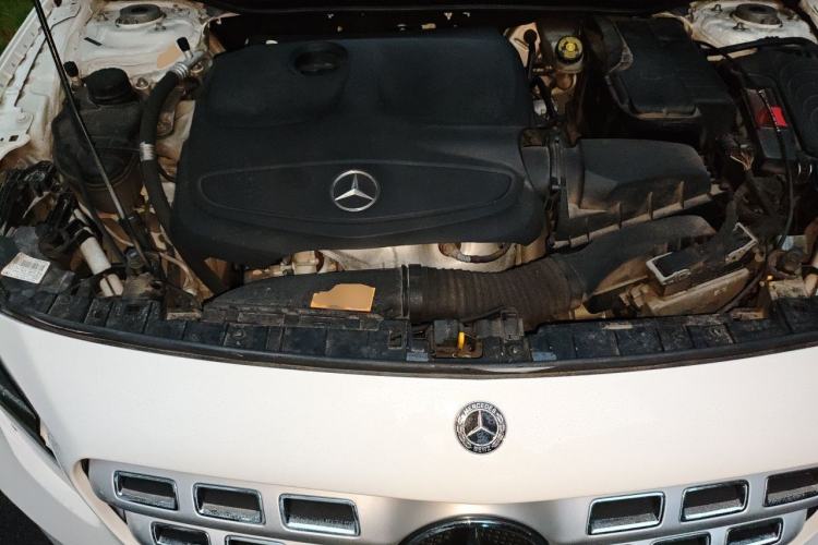 Used Mercedes-Benz GLA 2017 GLA 200 Sport Edition Engine Bay