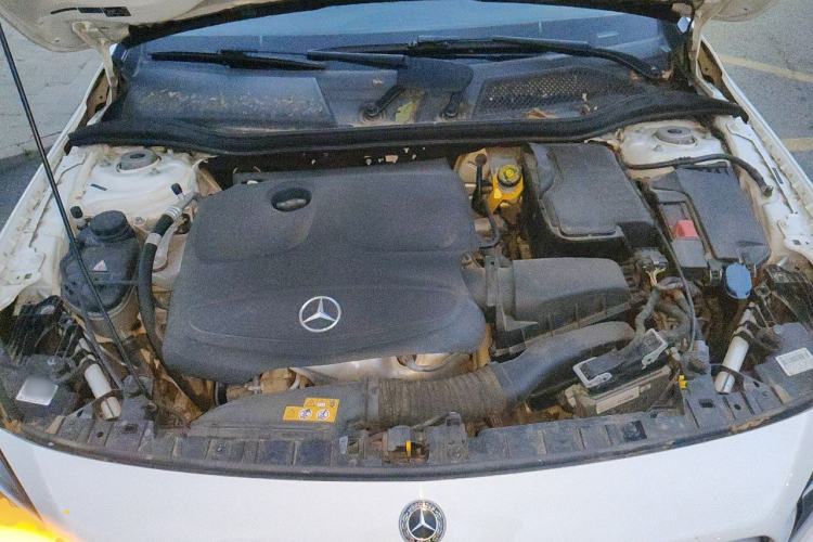 Used Mercedes-Benz GLA 2017 GLA 200 Sport Edition Engine Bay
