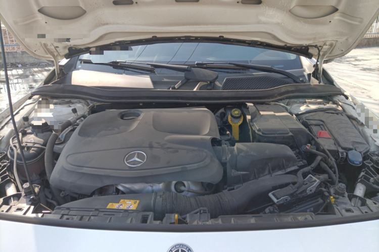 Used Mercedes-Benz GLA 2017 GLA 200 Sport Edition Engine Bay