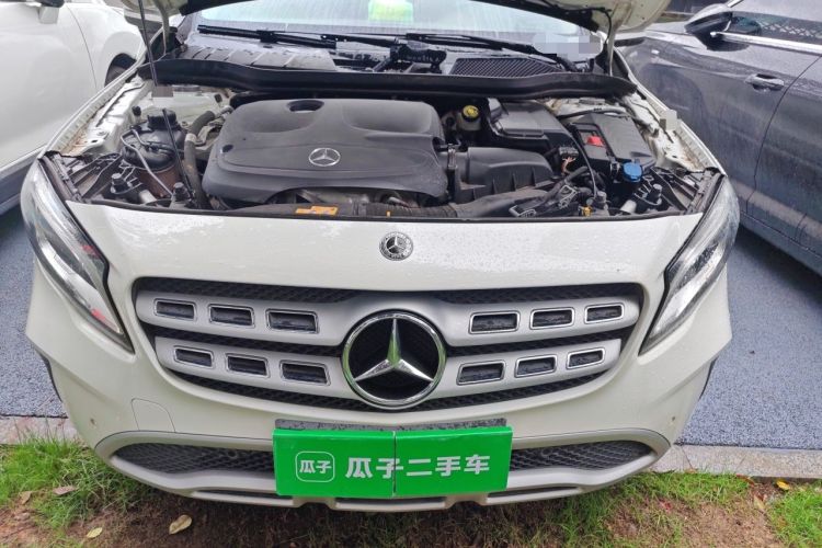 Used Mercedes-Benz GLA 2017 GLA 200 Fashion Model Engine Bay