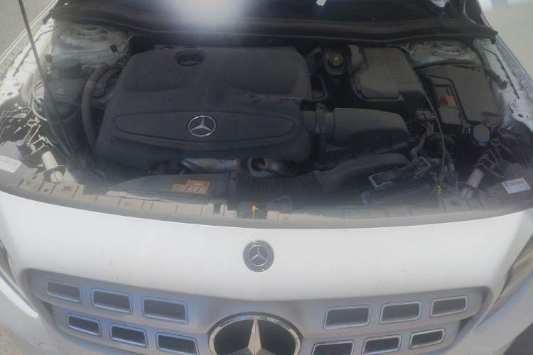 Used Mercedes-Benz GLA 2017 GLA 200 Sport Edition Engine Bay