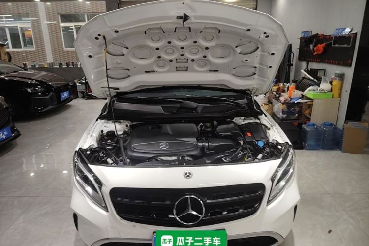 Used Mercedes-Benz GLA 2017 GLA 200 Fashion Model Engine Bay