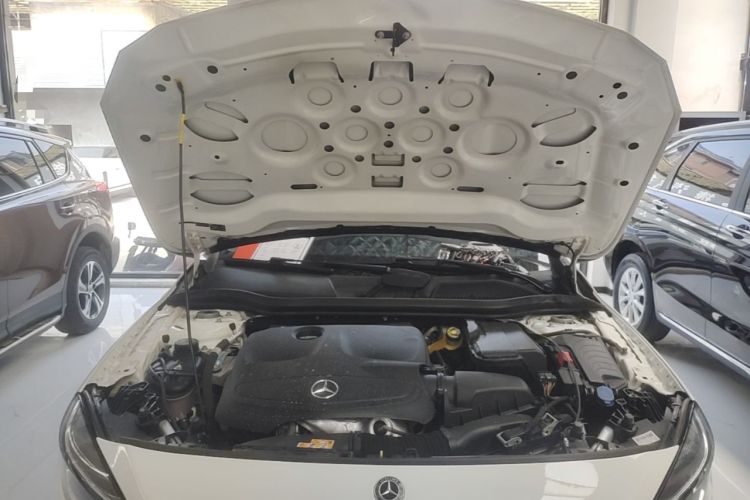 Used Mercedes-Benz GLA 2017 GLA 200 Sport Edition Engine Bay