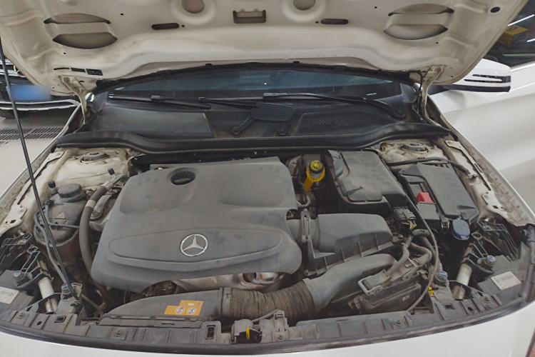 Used Mercedes-Benz GLA 2017 GLA 200 Sport Edition Engine Bay