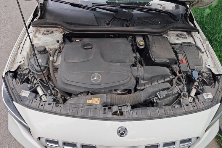 Used Mercedes-Benz GLA 2017 GLA 200 Sport Edition Engine Bay