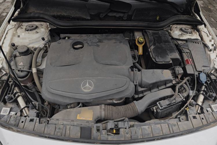 Used Mercedes-Benz GLA 2017 GLA 200 Fashion Model Engine Bay