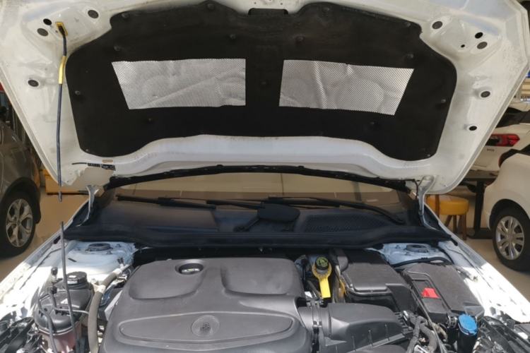 Used Mercedes-Benz GLA 2017 GLA 200 Fashion Model Engine Bay