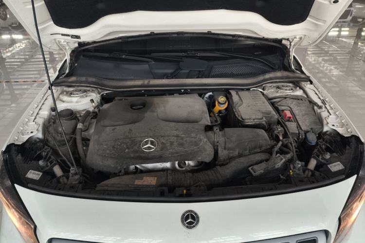 Used Mercedes-Benz GLA 2017 GLA 200 Sport Edition Engine Bay